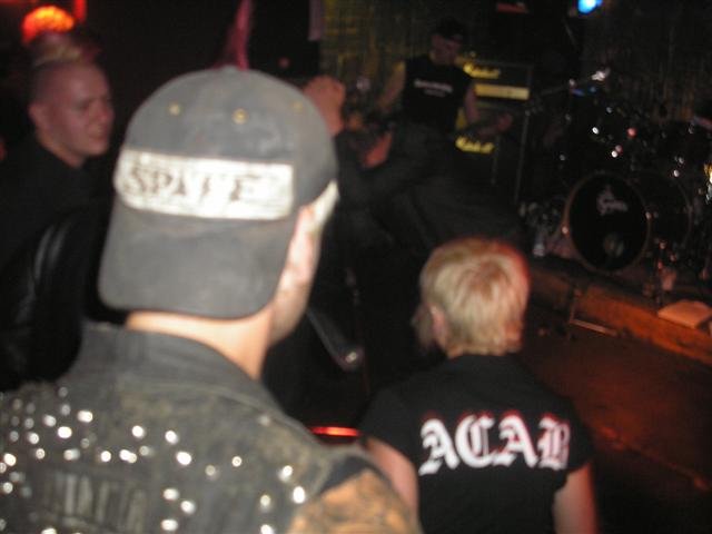 discharge7.jpg